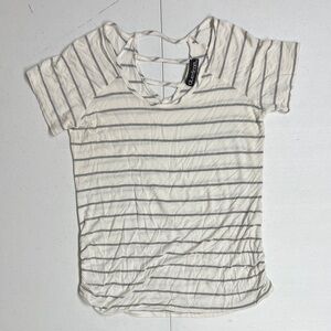 Due Time Maternity T-shirt L